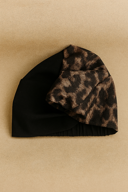 turbante nero e leopardo